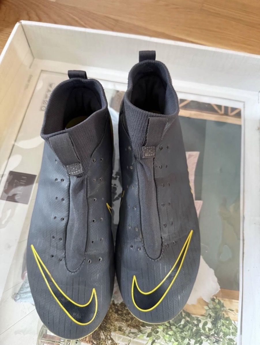 Fussball- & Hockeytore: Fussballschuhe Nike Grösse 37.5 – Gebraucht aus Biel/Bienne von Husseinsheikho 3