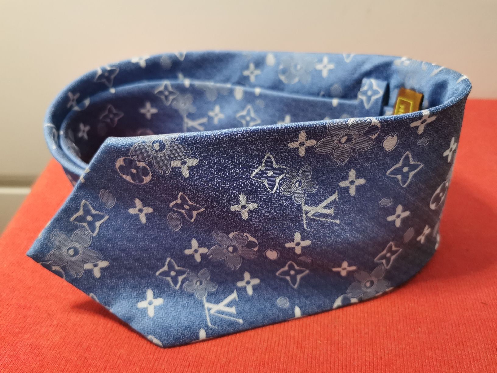 Louis Vuitton Cravatte: Louis Vuitton Krawatte  – Nuovo e nell'imballaggio originale da Schlieren venduto da vlalif 5