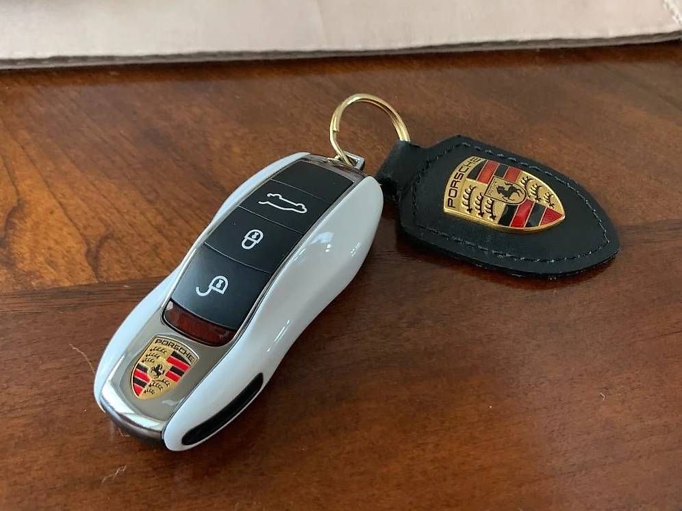 Porsche Schlüssel: Schlüsselcover Porsche – Neu und originalverpackt aus Bellikon von Kekko11 2