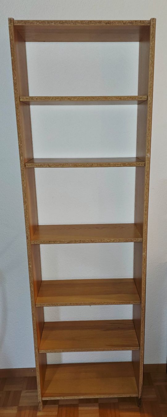 Regale: Bücherregal Massivholz - Billy IKEA – Neu (gemäss Beschreibung) aus Zug von CH-Flohmarkt 2