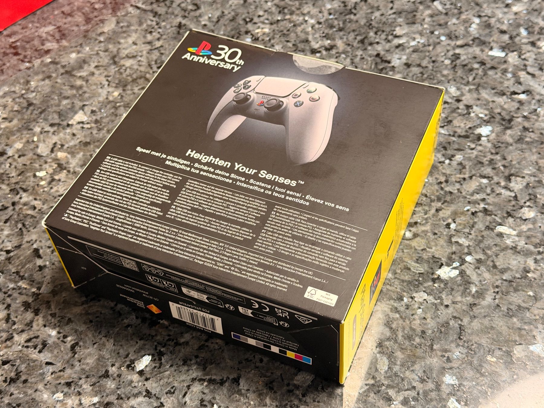 Sony Controller: Sony PlayStation DualSense Controller 30th Anniversary NEU – Neu und originalverpackt aus Othmarsingen von RevolverheldOW 1