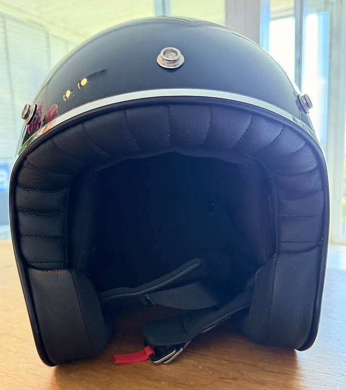 BMW Caschi & visiere: Casque BMW black Storm Neuf Taille S 56 – Nuovo e nell'imballaggio originale da Lausanne venduto da Mr_Solo 2
