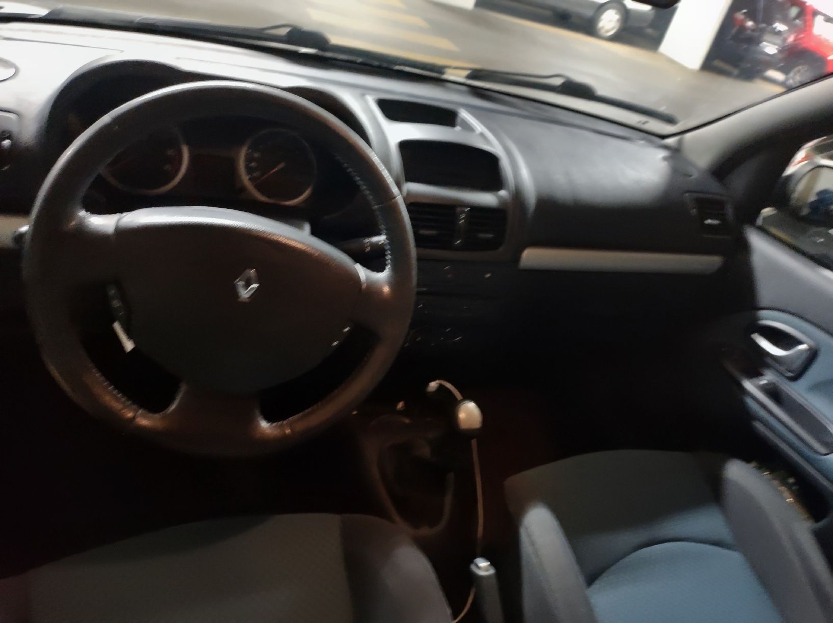 Renault Autos: Renault clio 2  – Défectueux à Zürich par mer_pcc5 4