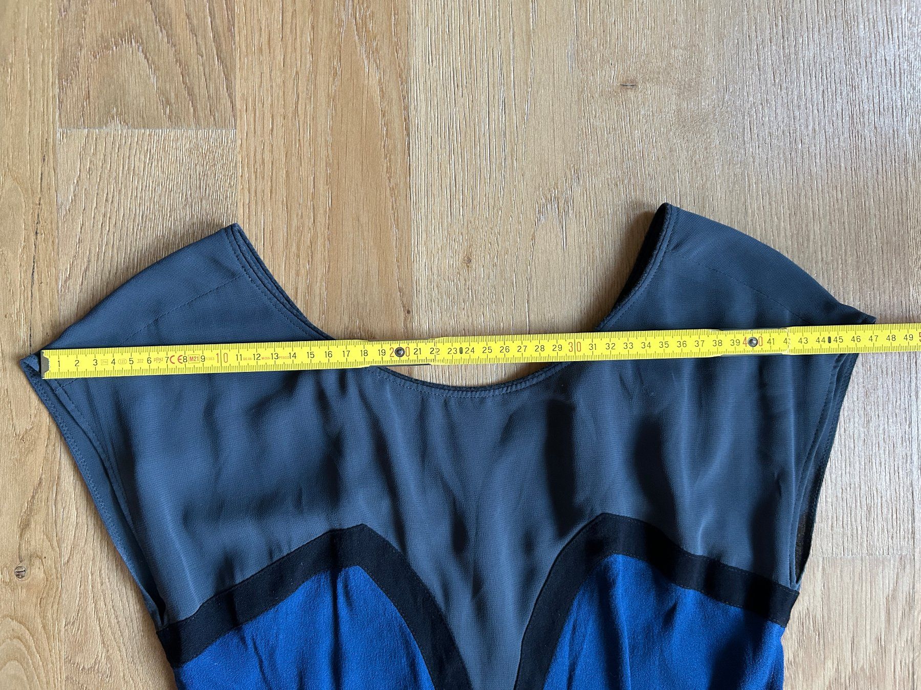 Kookai Vestiti: Robe mi-longue Kookai – Usato da Martigny venduto da m_juli 3