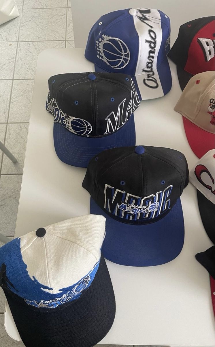 Chapeaux, bonnets & casquettes: 11 Caps NBA Herstellermix – Neuf (Voir description) à Basel par Ch2005 1