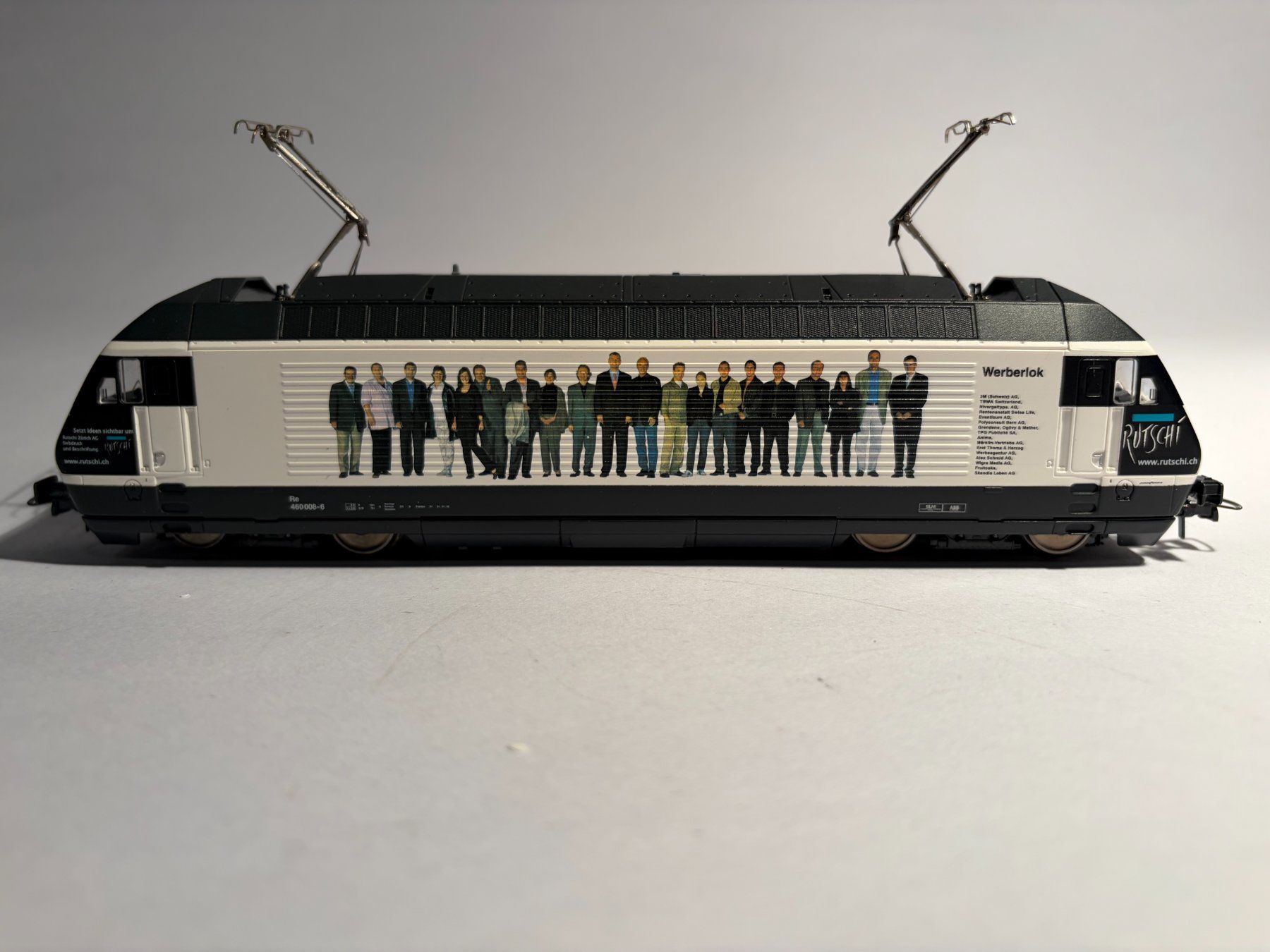 Roco Modelleisenbahnen: ROCO E-Lok SBB RE460 RUTSCHI weiss, AC Digital – Gebraucht aus Buchrain von Modellbahn11 1