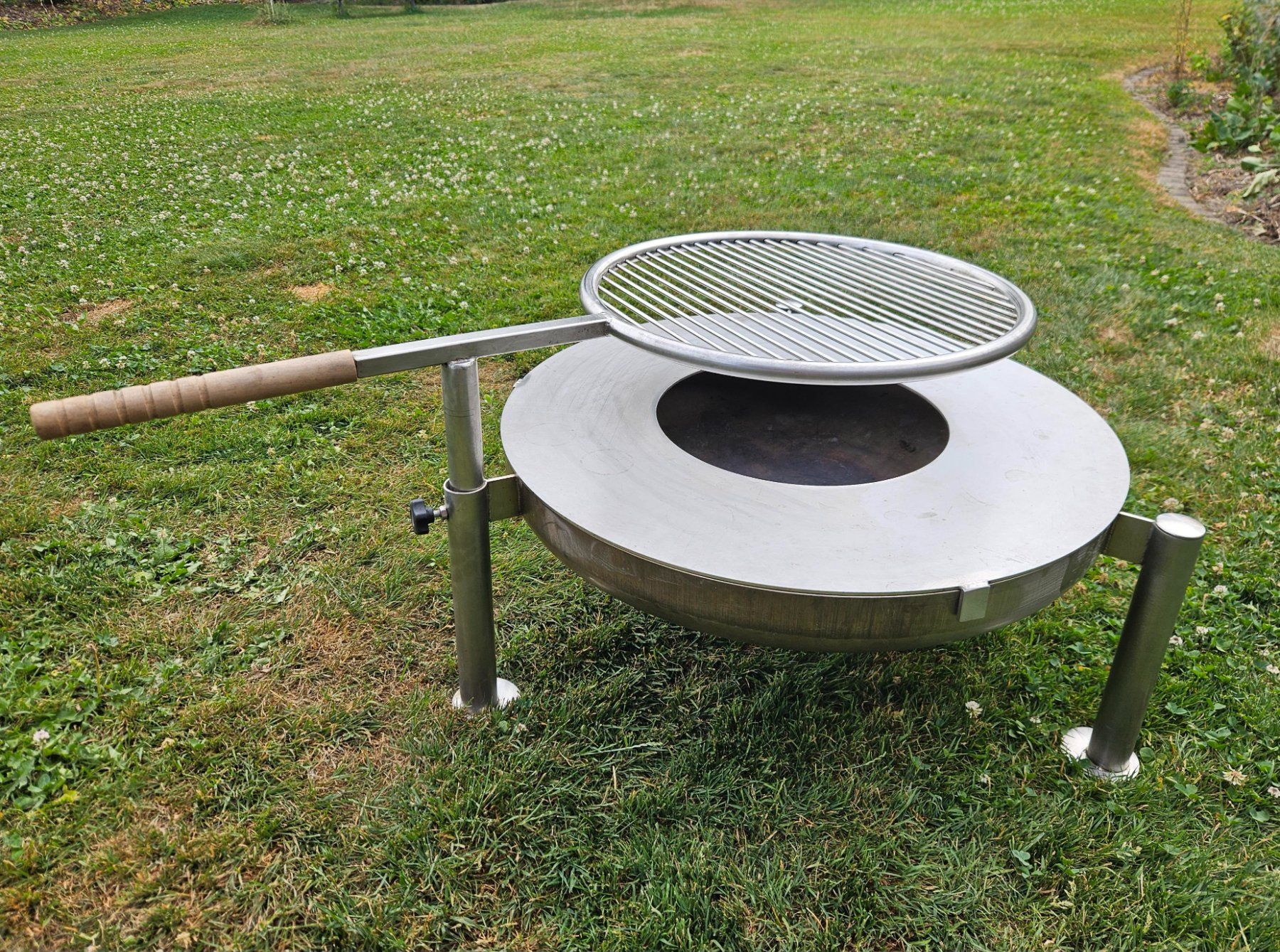 Bracieri: Feuerschale Inox mit Grillrost und Grillring – Usato da Koppigen venduto da Musher4