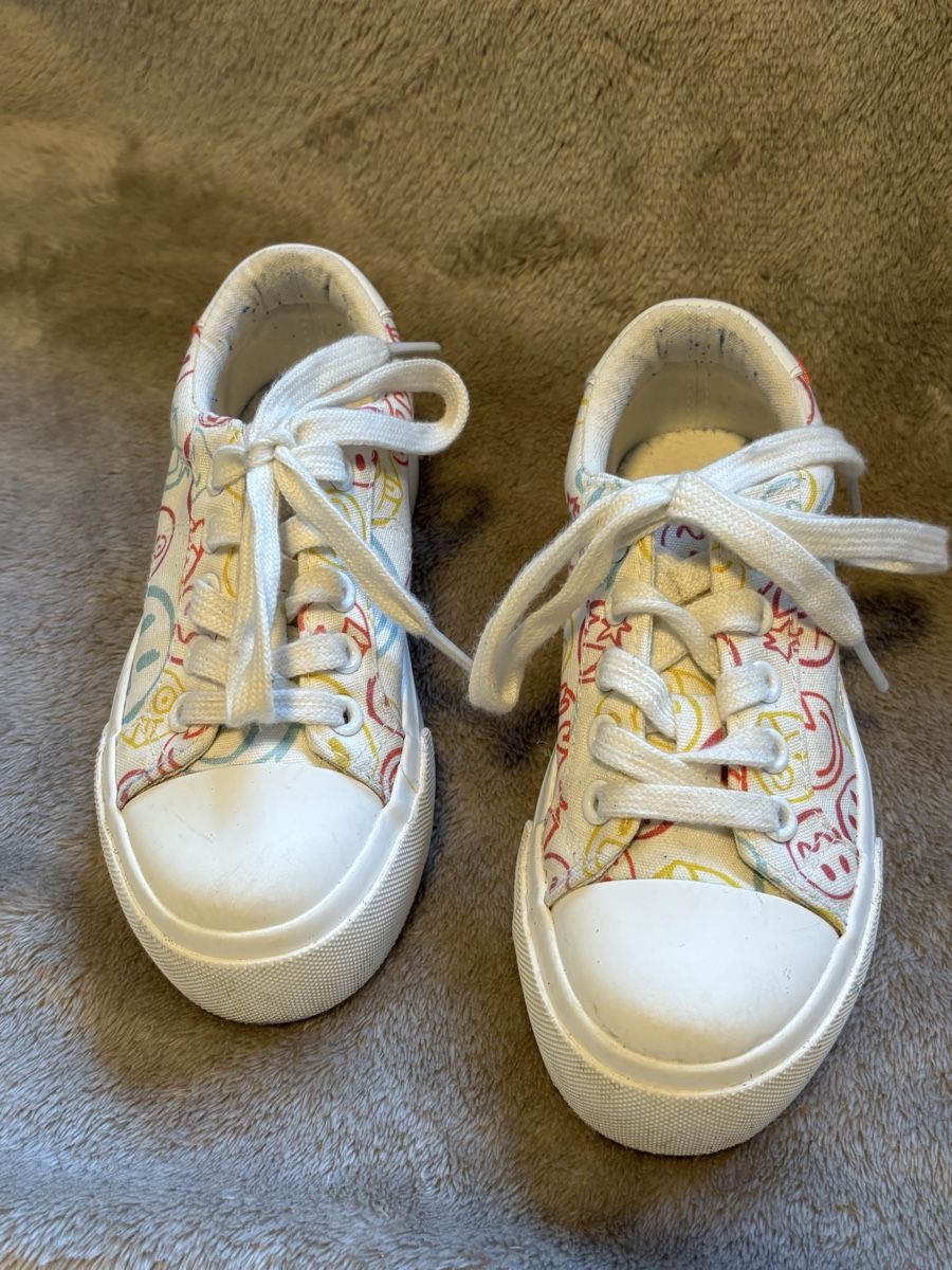 Scarpe per ragazzi: Sneaker, Yourturn Plateau, Gr. 30, mit Smiley Print – Usato da Waltenschwil venduto da Schmetterling2015 4