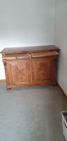 Antikes Buffet / Jugendstil-Schnitzereien