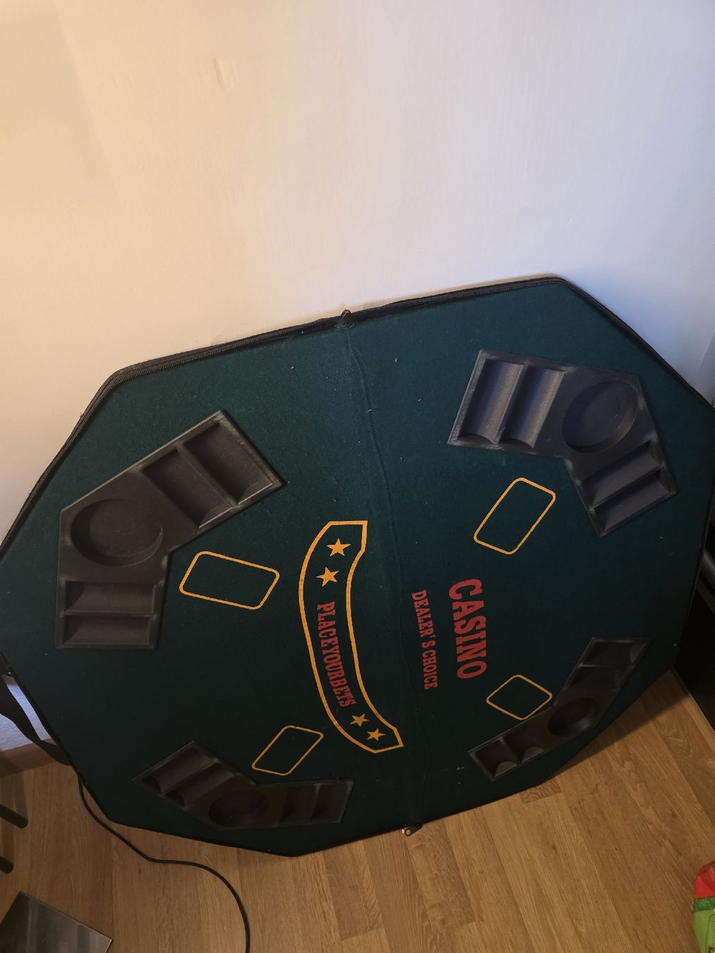 Spiele: Klappbare Pokertisch-Auflage mit Tragetasche  – Gebraucht aus Olten von Prinzenstyle 1