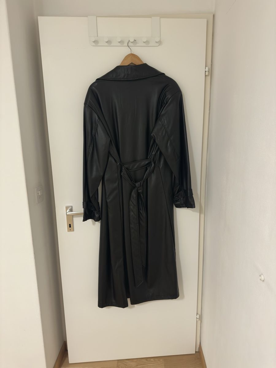 Na-kd Cappotti: Schwarzer Ledermantel von Na-Kd – Nuovo (secondo la descrizione) da Wetzikon ZH venduto da Buesi_00 3