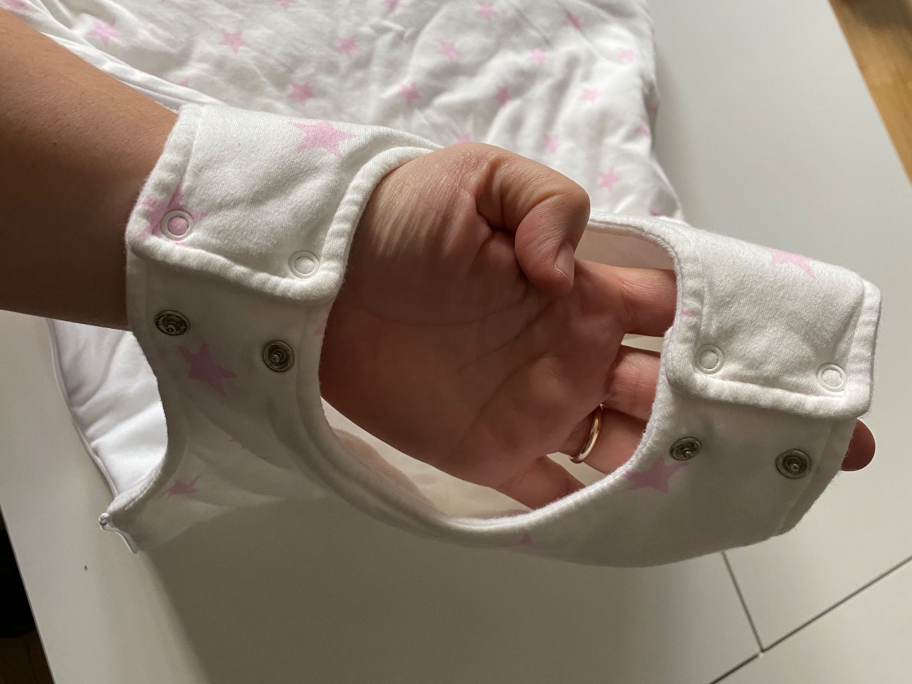 Sacchi a pelo: Zewi 4 Jahreszeiten Schlafsack – Usato da Bonstetten venduto da car_s7p5 1