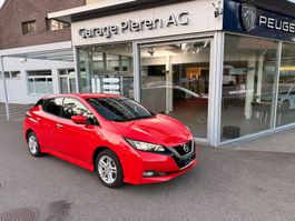 Nissan LEAF 40kWh Tekna, Batteriefehler, nur bedingt fahrbar