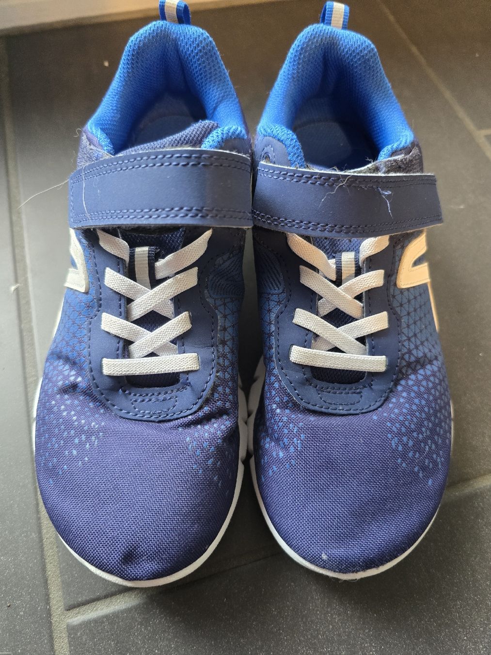 Scarpe per ragazzi: schuhe Sneaker gr.34 – Usato da Unterentfelden venduto da Panda-87 1