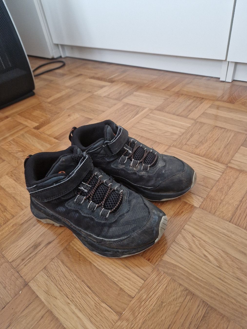 Merrell Scarpe per ragazzi: Kinder Wanderschuhe Merrell Grösse 33 – Usato da Zürich venduto da Nis96e 1