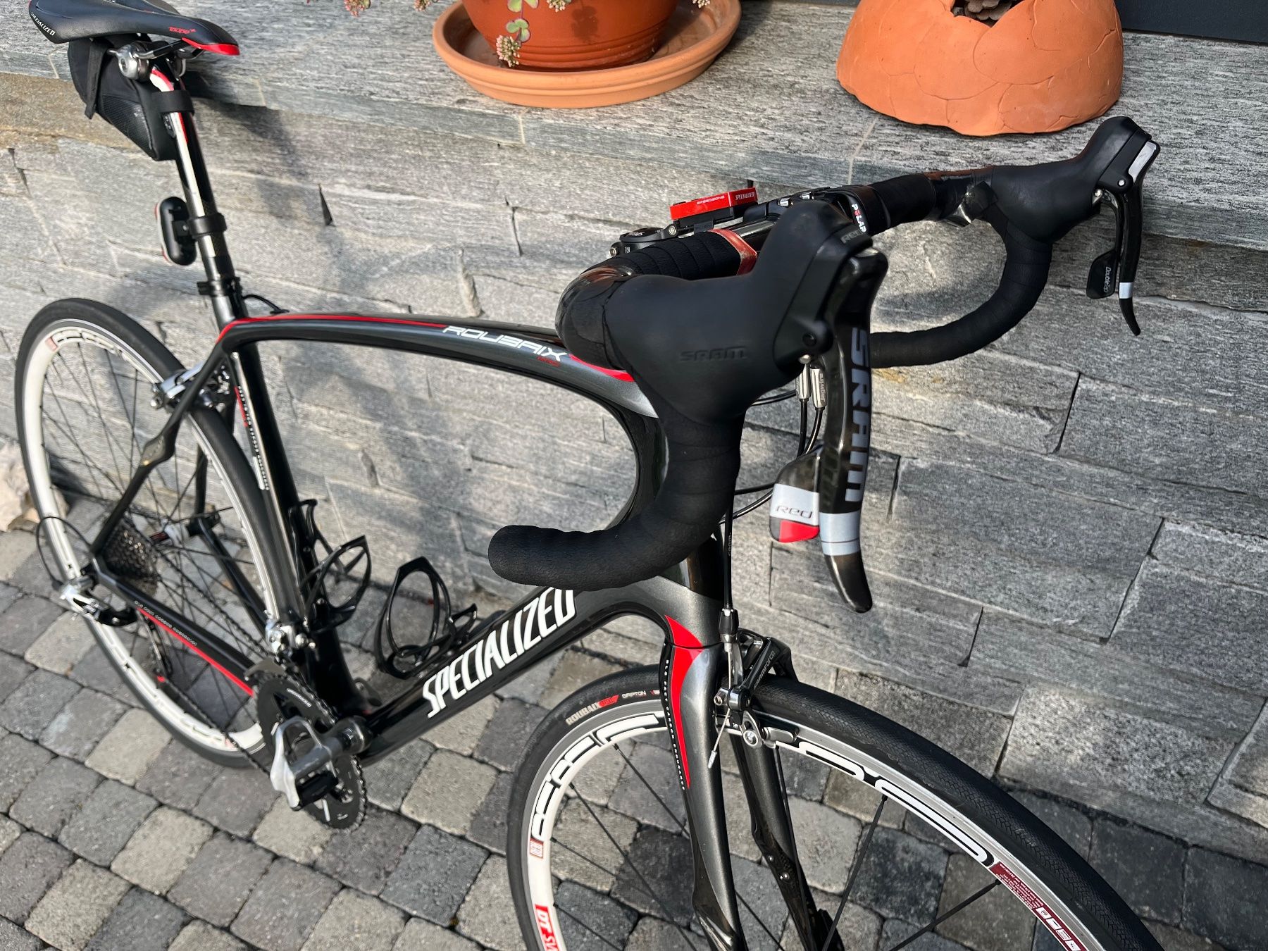Specialized Velos: Rennvelo Specialized Roubaix Pro SL3 / Carbon – Gebraucht aus Frauenkappelen von  1