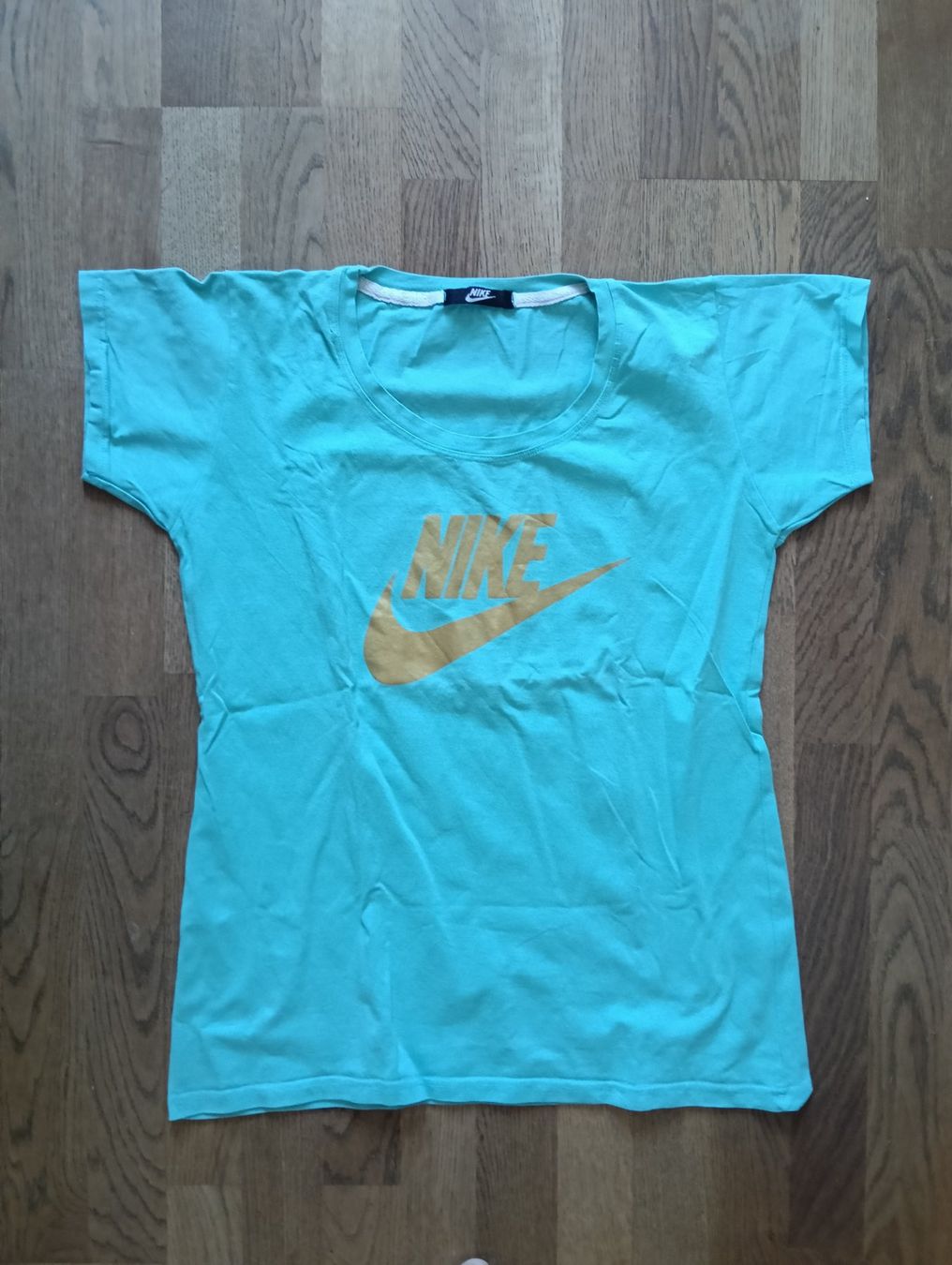 Nike T-shirt: T-Shirt "Nike" Gr. M... – Usato da Uetendorf venduto da Koh0