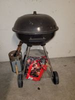 Gebrauchter Holzkohlegrill - bereit für den Sommer!