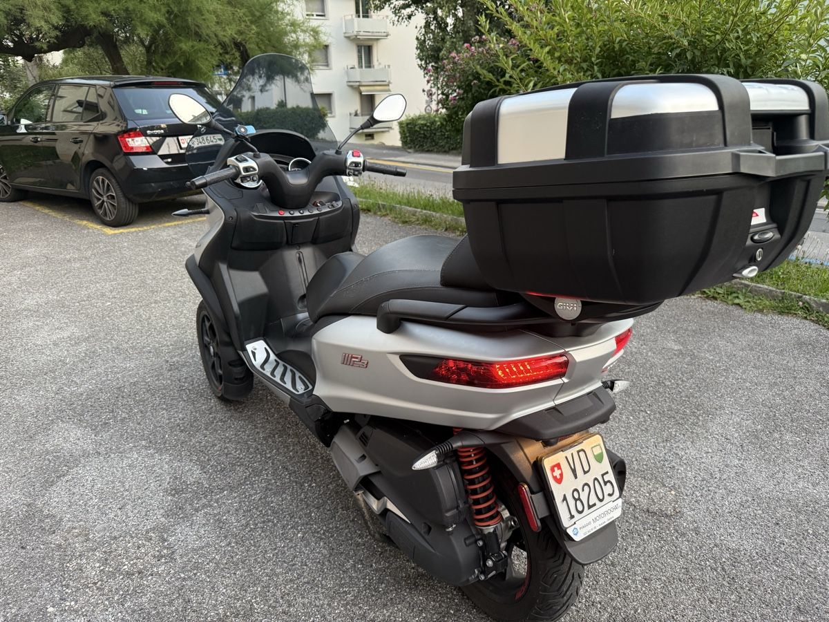 Piaggio Scooter: Piaggio mp3 400HPE – Nuovo (secondo la descrizione) da Crissier venduto da fke_g79l 1