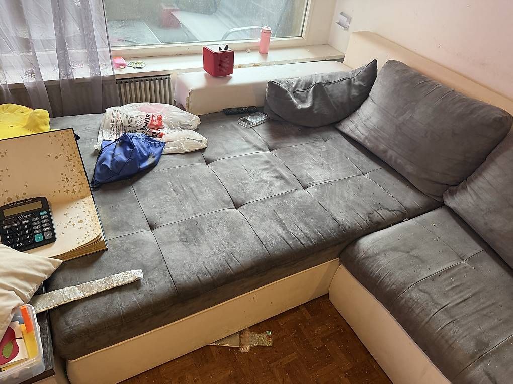 Divani: Gratis abzugeben: Grosses Ecksofa grau/w – Usato da Dietikon venduto da angybabs 2
