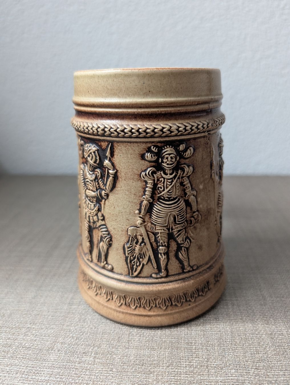 Bicchieri: Bierkrug  Rittermotiv – Nuovo (secondo la descrizione) da Bern venduto da ari_66yc 1