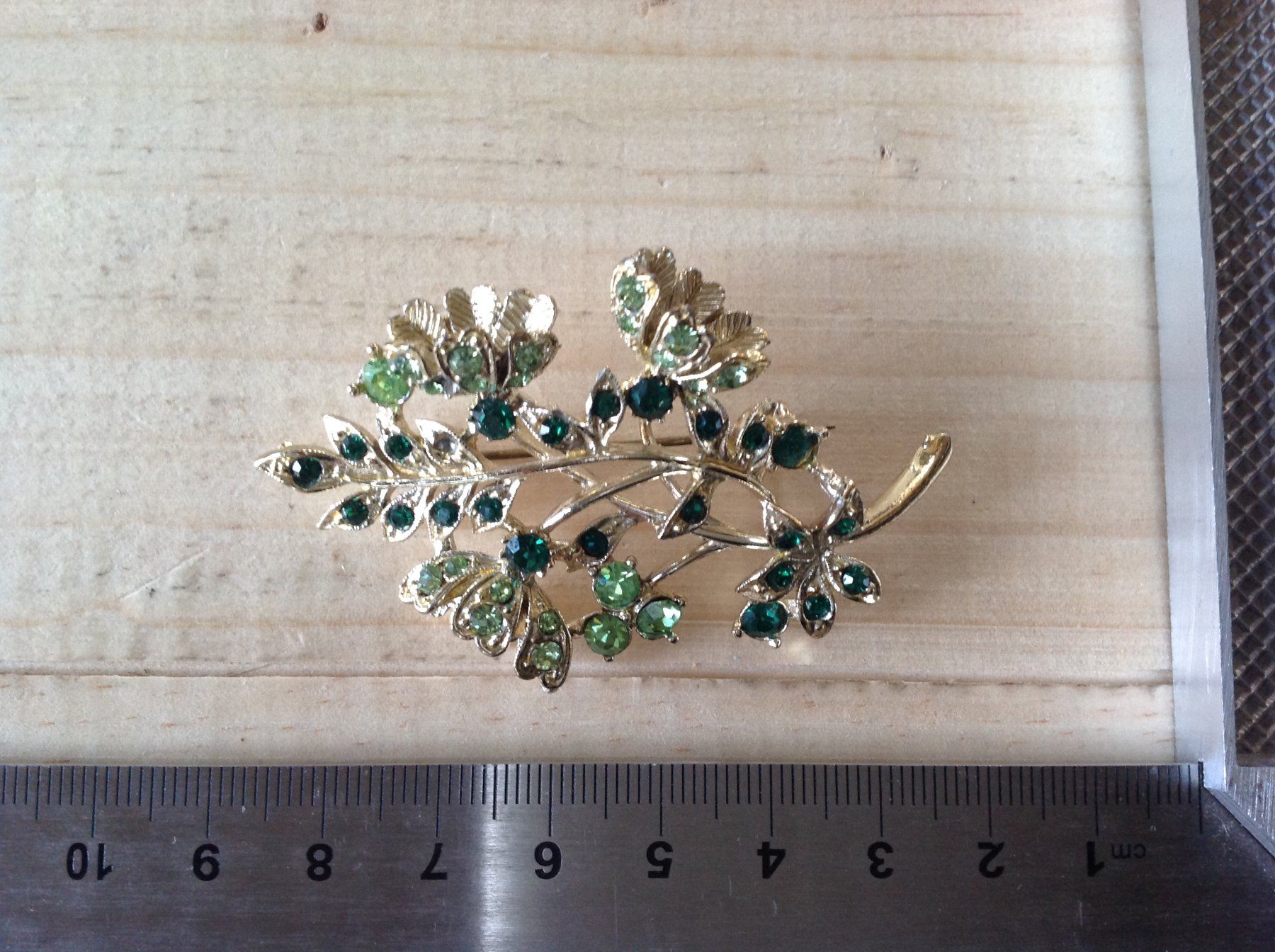 Broschen & Nadeln: broches floral – Gebraucht aus Vuiteboeuf von broticaire