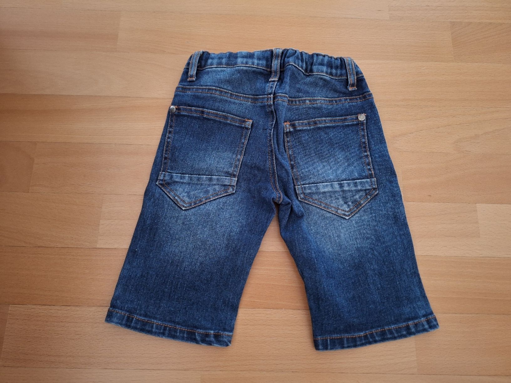 Pantalons: Shorts von Kids in Gr. 104 – D'occasion à Oberrieden par man_9tm2 1