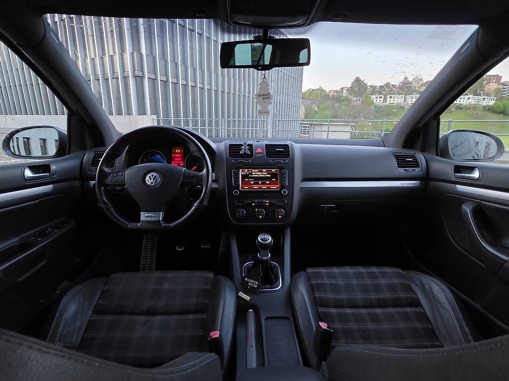 Automobili: VW Golf 5 GTI Edition 30 – Usato da Herisau venduto da alp_l9dh 4