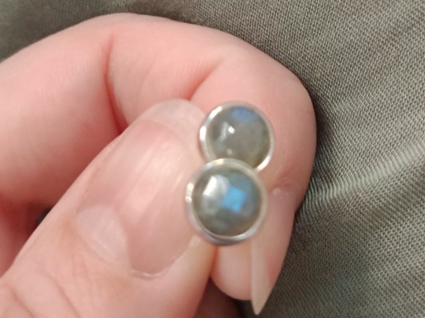 Ohrringe & -stecker: Silber-Ohrstecker mit Labradorit Edelstein 🤩 – Neu (gemäss Beschreibung) aus Adliswil von Vimovi