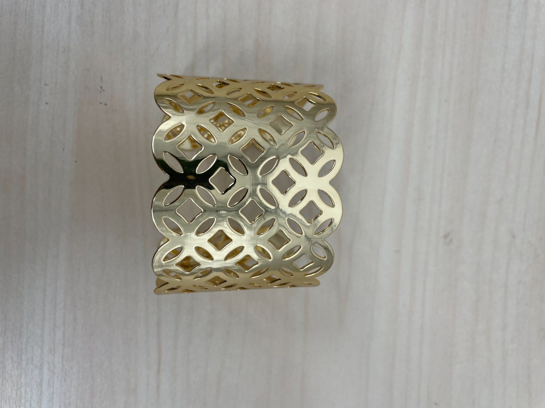 Armbänder & -reifen: CAROLL Bracelet doré – Gebraucht aus Lausanne von PlusValue_Lausanne 2