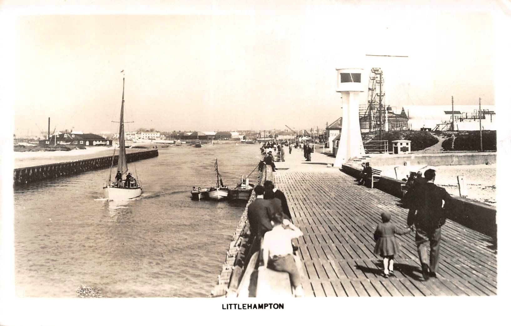 Cartoline postali: 2x Littlehampton, Segelboot, Strand – Usato da Ottikon b.Kemptth. venduto da Neptun1974