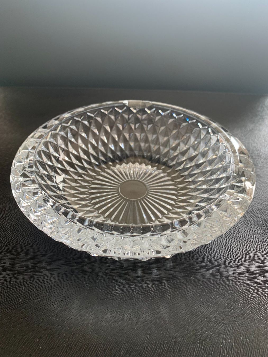 Aschenbecher: Aschenbecher, Durchmesser 17 cm, top Zustand – Neu (gemäss Beschreibung) aus Laax GR von wil_66wq