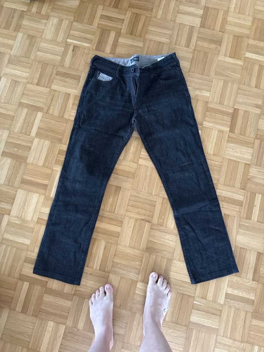 Armani Jeans: Armani Jeans – Usato da Zürich venduto da corina_sigrist