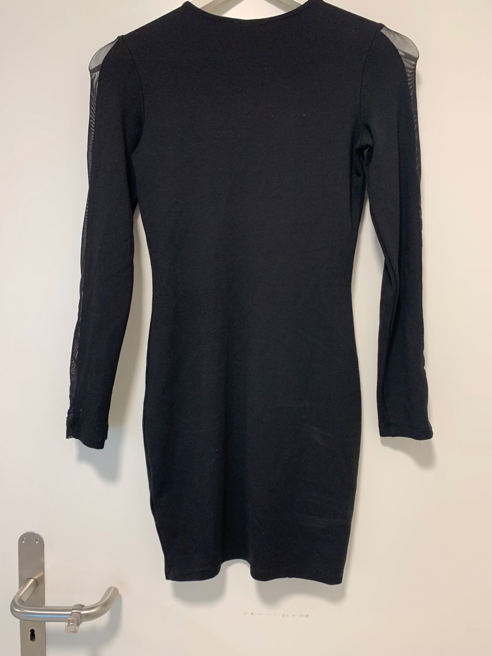 H&M Vestiti: Damen Kleid Gr.XS – Usato da Embrach venduto da Bdennis 2