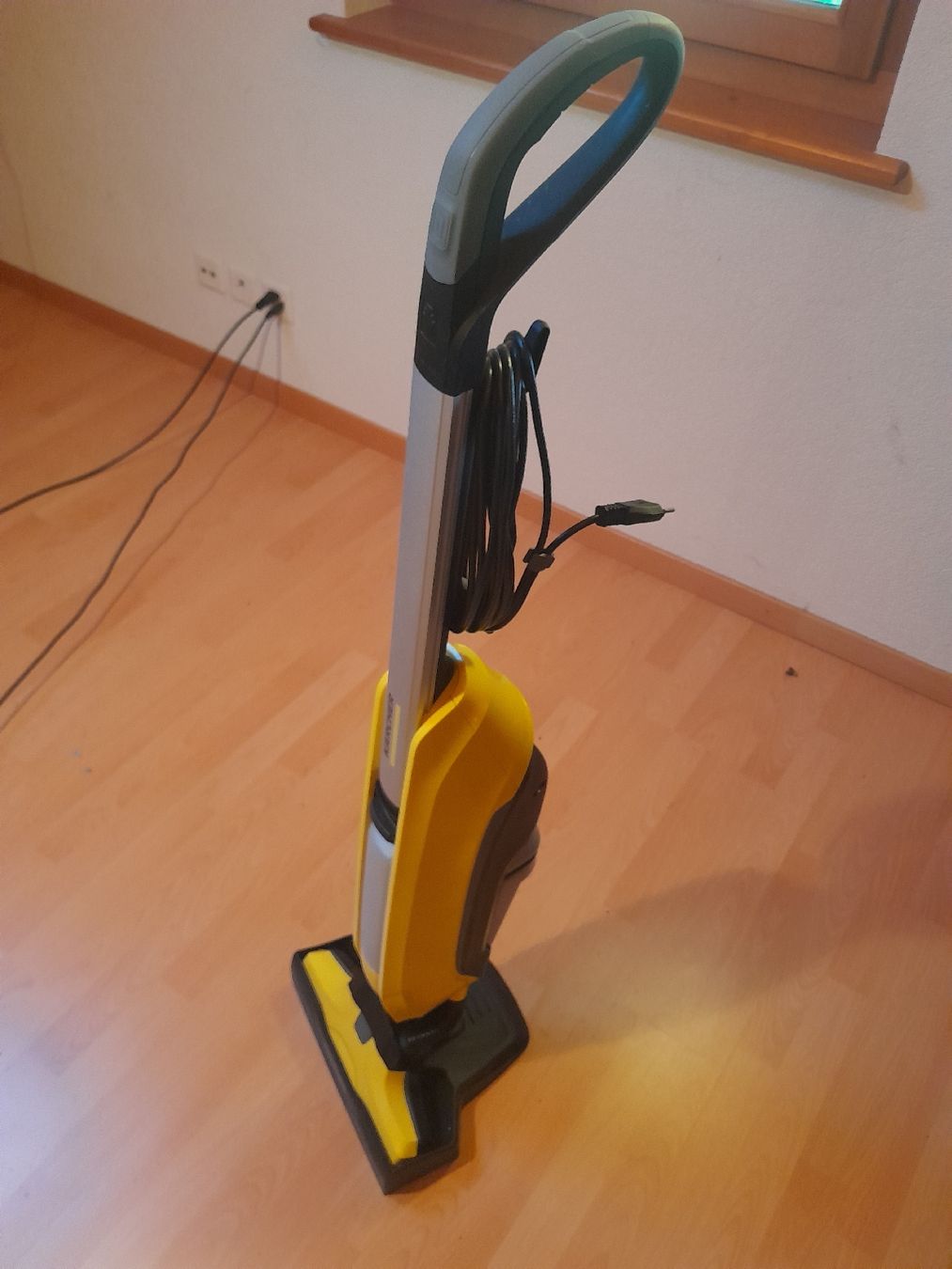 Kärcher Toutes les machines: Kärcher FP 5 Bodenwischmaschine – D'occasion à Inkwil par seebilick 2