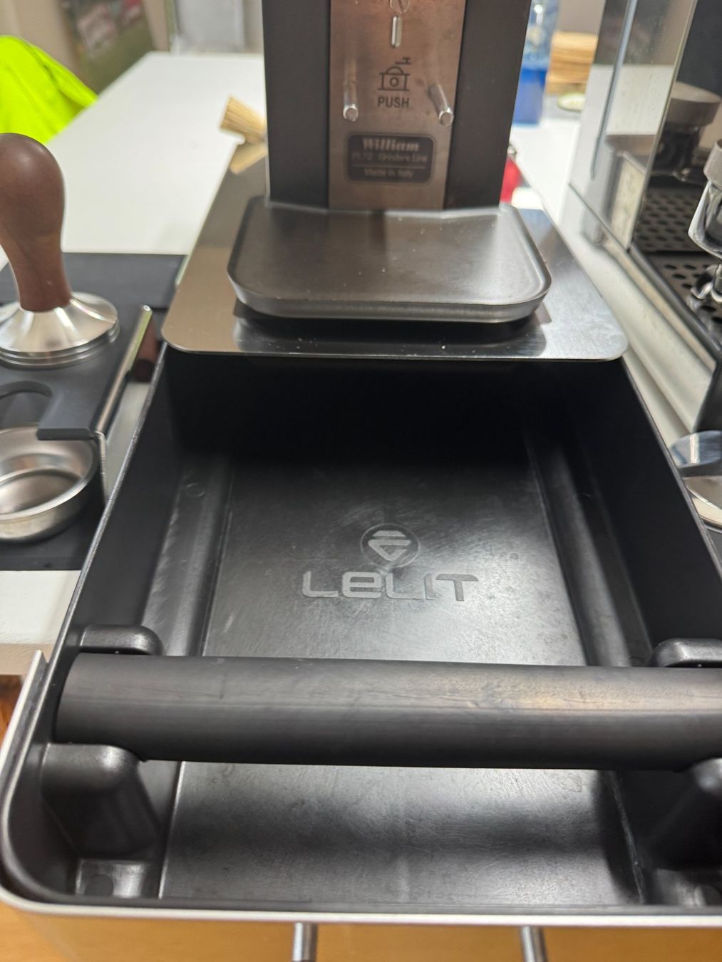 Lelit Kaffeemaschinen & Espressomaschinen: Anna PL41EM, PL 71 William Kaffeemühle SET – Gebraucht aus Lausen von stonks2buy 2