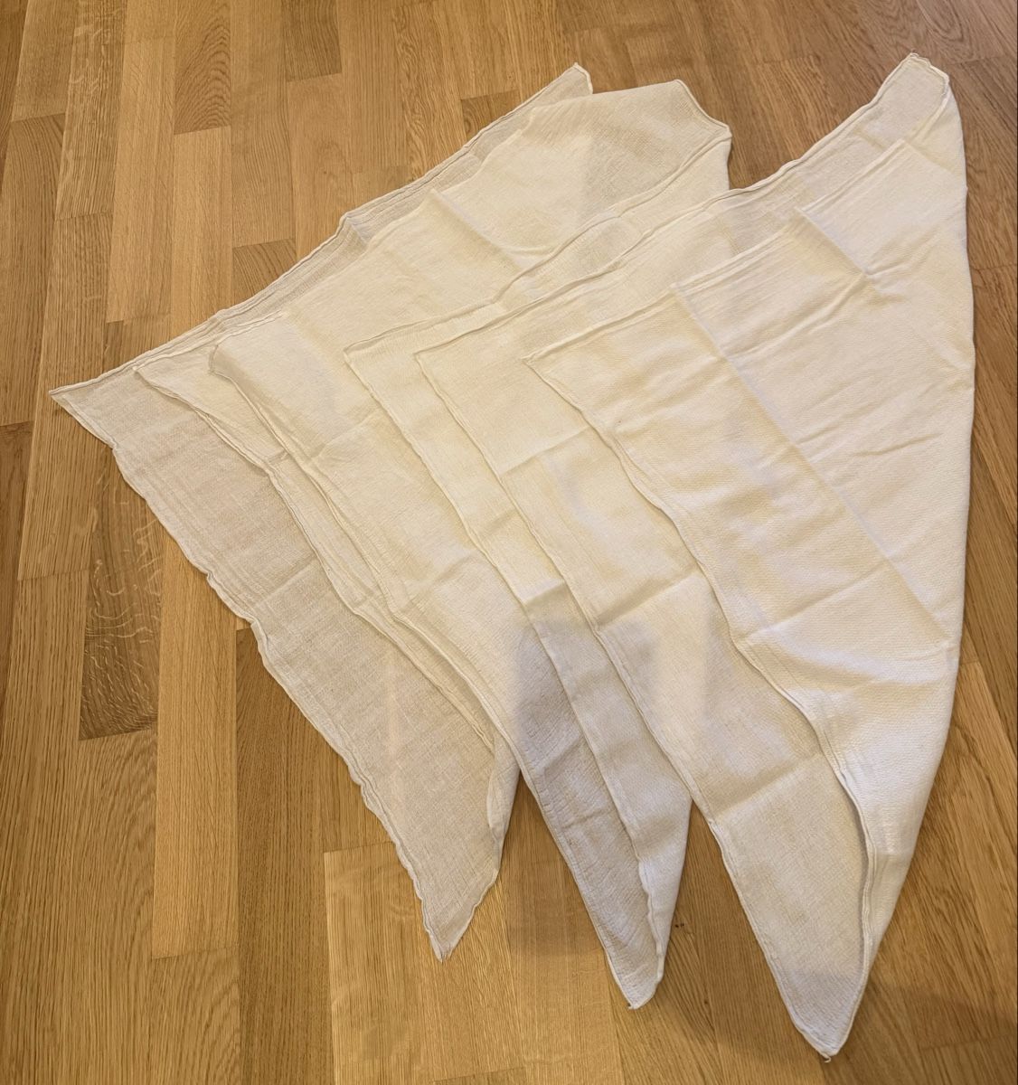 Tessuti: Lot de 3 gazes de coton, 68x70cm  – Usato da Genève venduto da valmath 1