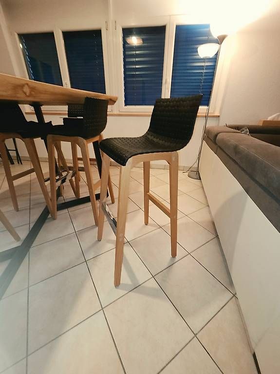 Tavoli: Table haute de cuisine  – Usato da Martigny-Croix venduto da Tutu_7 1