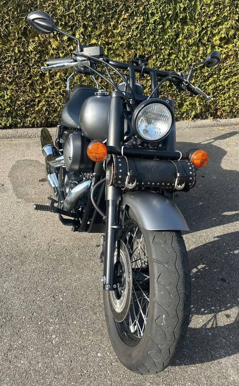 Honda Chopper: Honda Shadow – Usato da Payerne venduto da Tips1 2