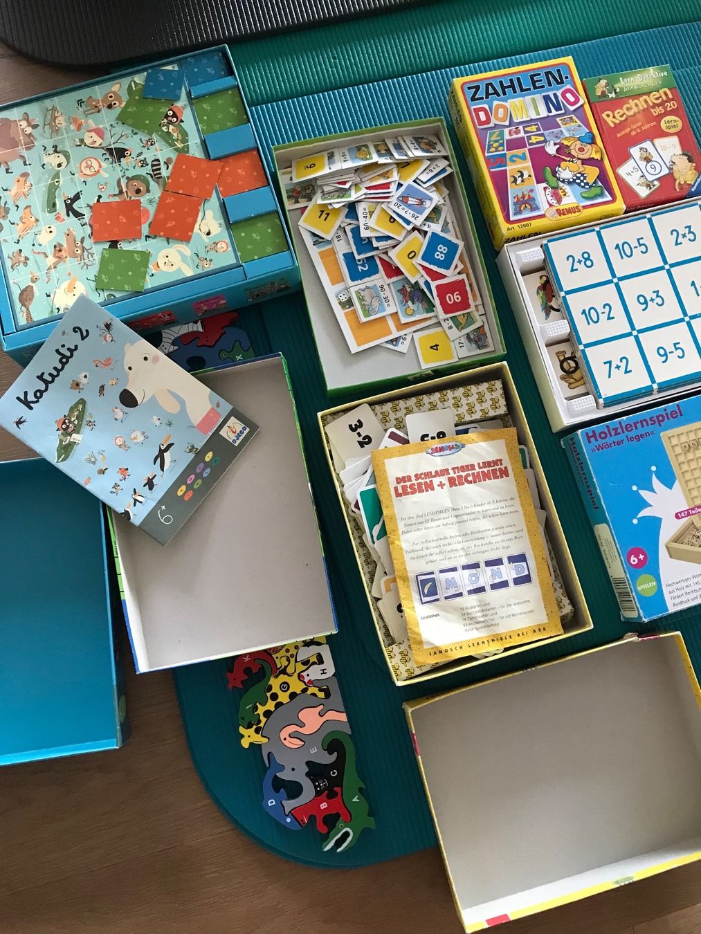 Djeco Spiele: 8 Spiele ab 6 Jahre – Gebraucht aus Affoltern am Albis von variablend 4