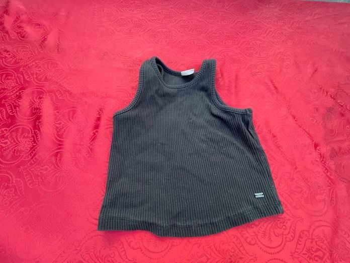 Zara Camicette, T-shirt & Top: Mädchen Top schwarz ZARA 140 – Usato da Bergdietikon venduto da antovale