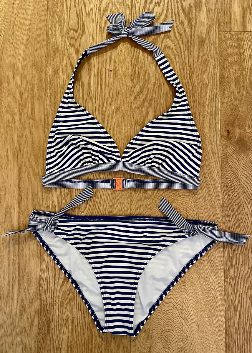 Esprit Badekleider & Bikinis: Esprit Bikini - Blau/Weiss Gestreift – Gebraucht aus Stansstad von alexandra171080