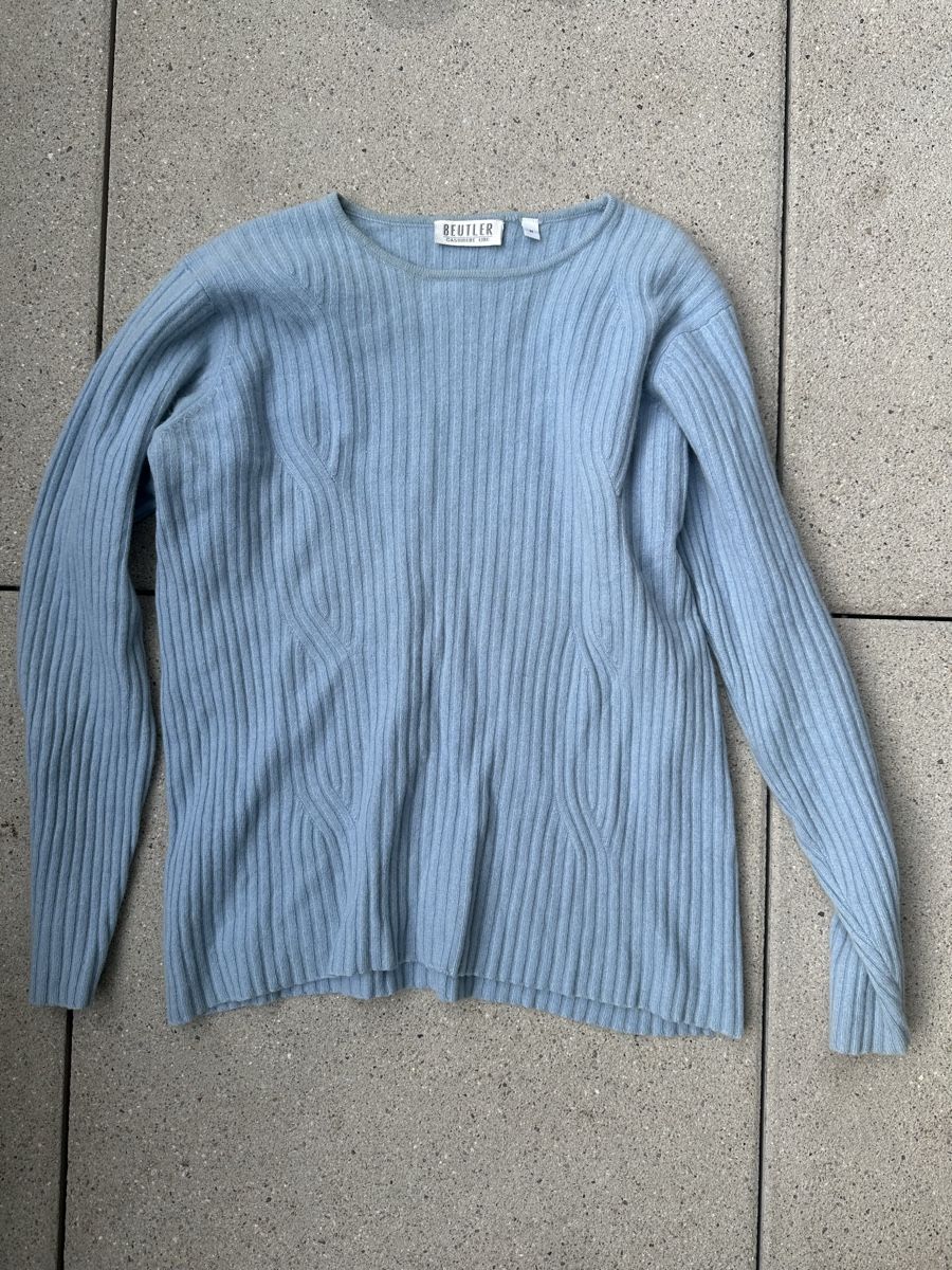 Maglioni & Felpe: Beutler Cashmere Pullover blau Grösse M gerippt – Usato da Basel venduto da donald_duck_313
