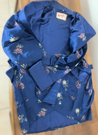 60er Jahre Vintage Partner-Set (4 Teile): Edle Satin-Mäntel