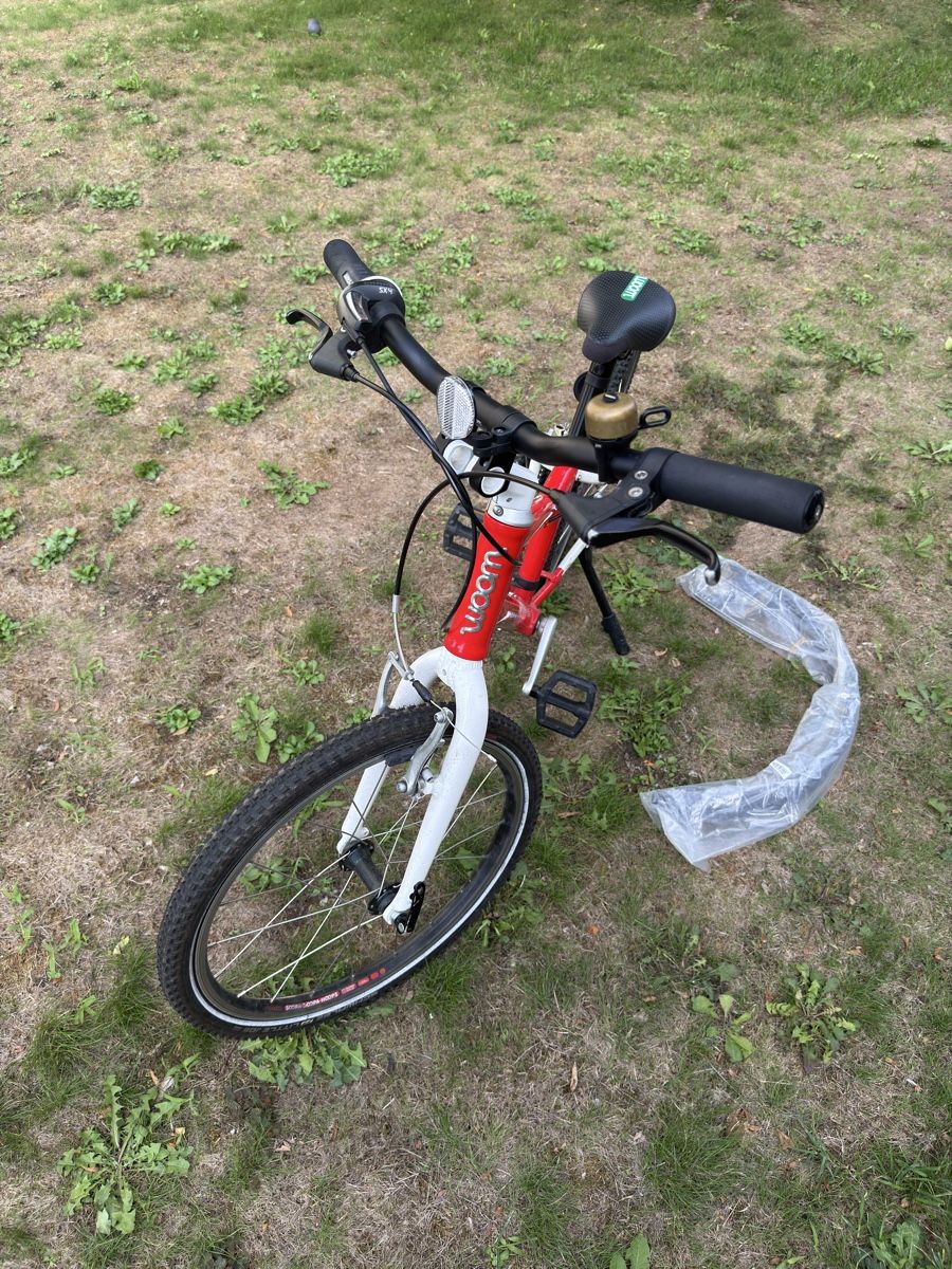 Woom Vélos: Kindervelo Woom 4 rot – D'occasion à Kreuzlingen par berndbeck 2