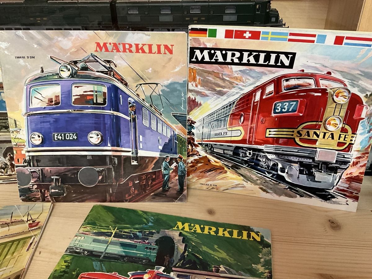 Märklin Trains électriques: Märklin Kataloge  – D'occasion à Wald ZH par Sbbemilio 1
