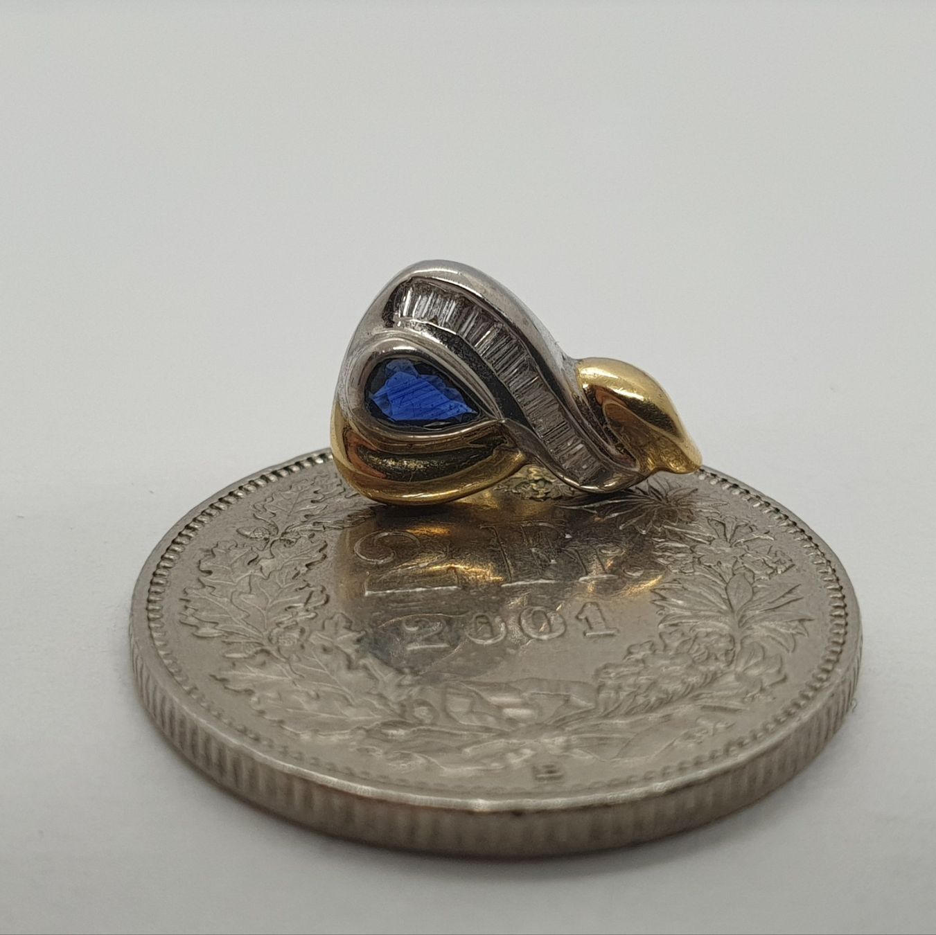 Ohrringe & -stecker: Echt 18K Gold - Diamant, Saphir Ohrstecker – Gebraucht aus Luzern von Luzern-Goldhaus 4