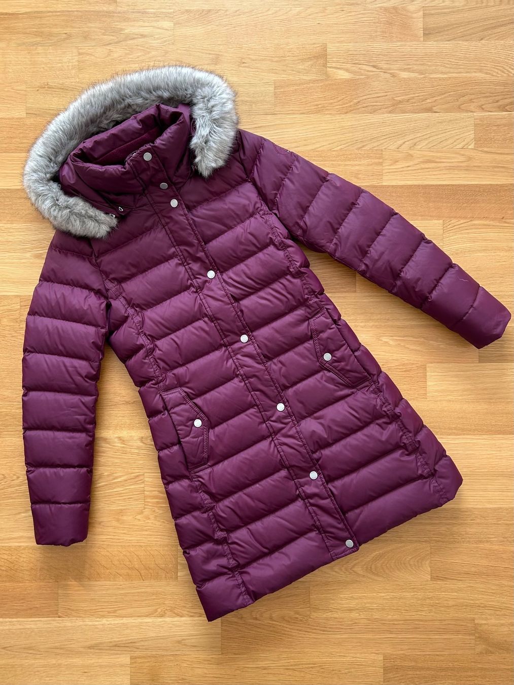 Tommy Hilfiger Giacche: TOMMY HILFIGER puffer down jacket – Usato da Zürich venduto da _nathalie_