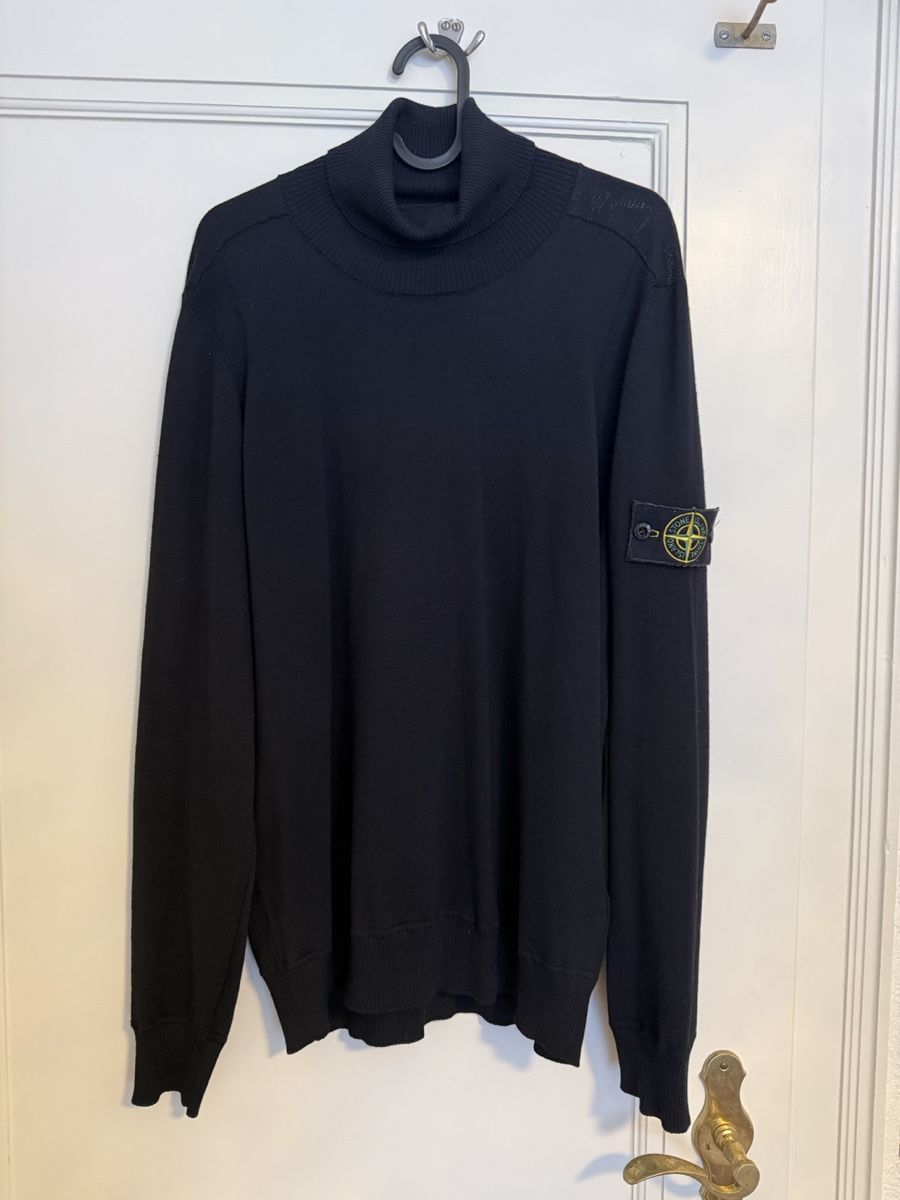 Stone Island Pullover & Sweatshirts: Stone Island Turtleneck Sweater – Gebraucht aus Genève von ali_5msd