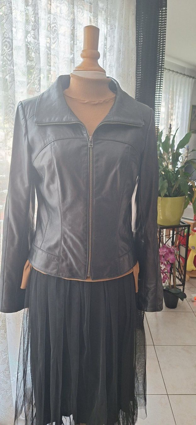 Giacche: Veste en cuir 38 – Usato da St-Triphon venduto da Jldr0 1
